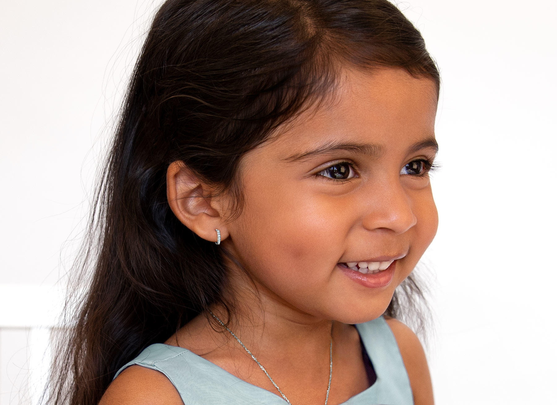 Earring Shown on 3 Year Old Girl