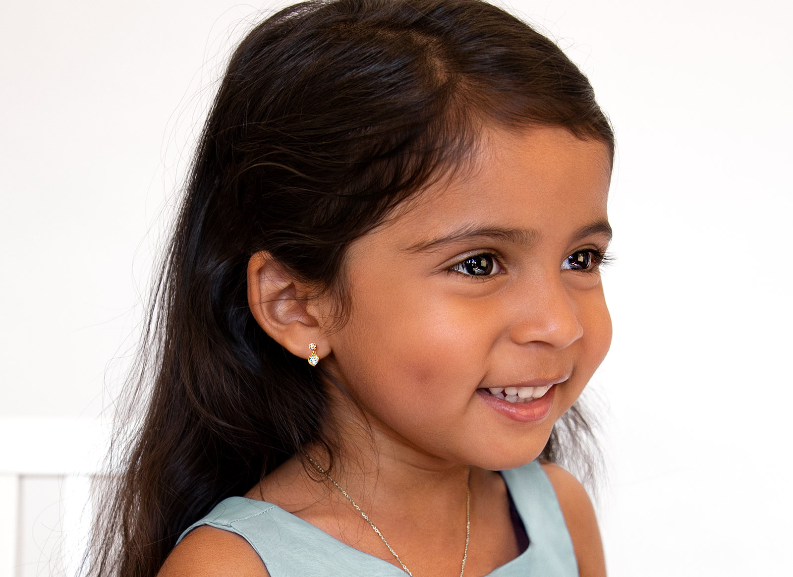 Earring Shown on 3 Year Old Girl