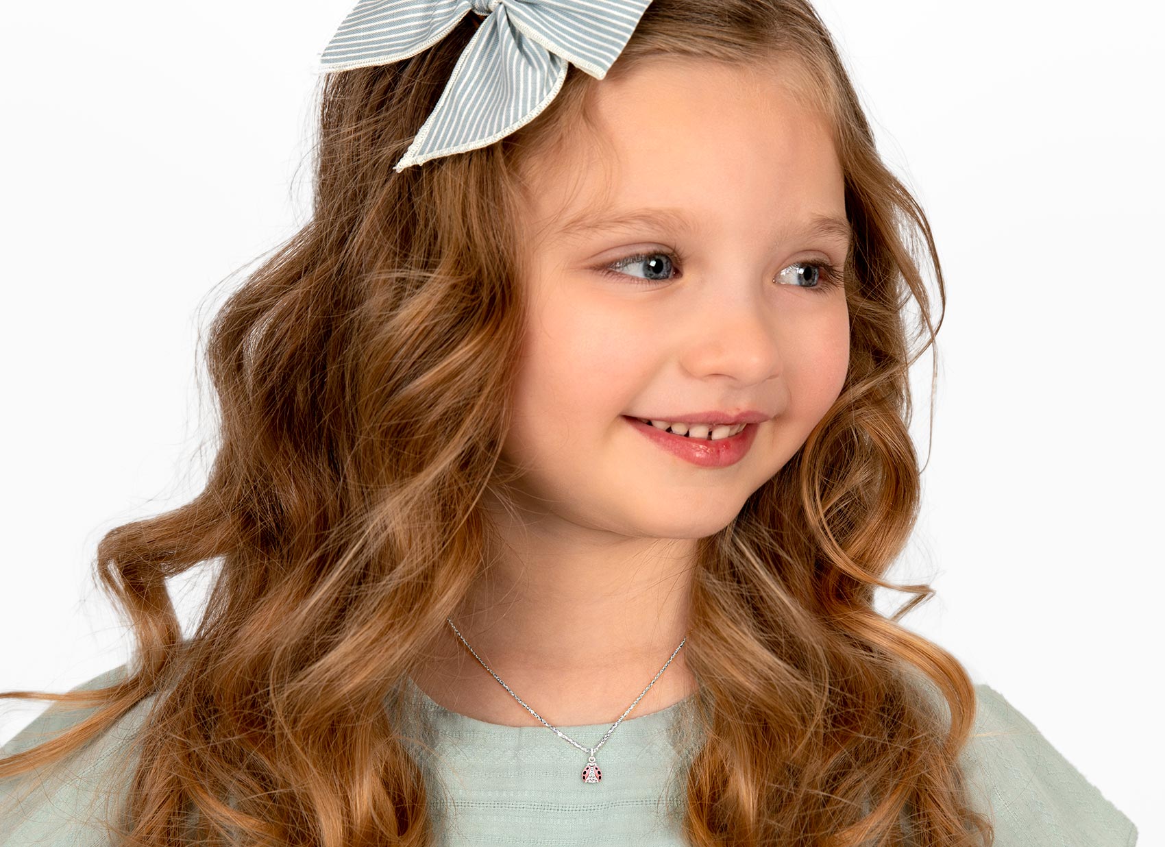 Necklace Shown on 4 Year Old Girl