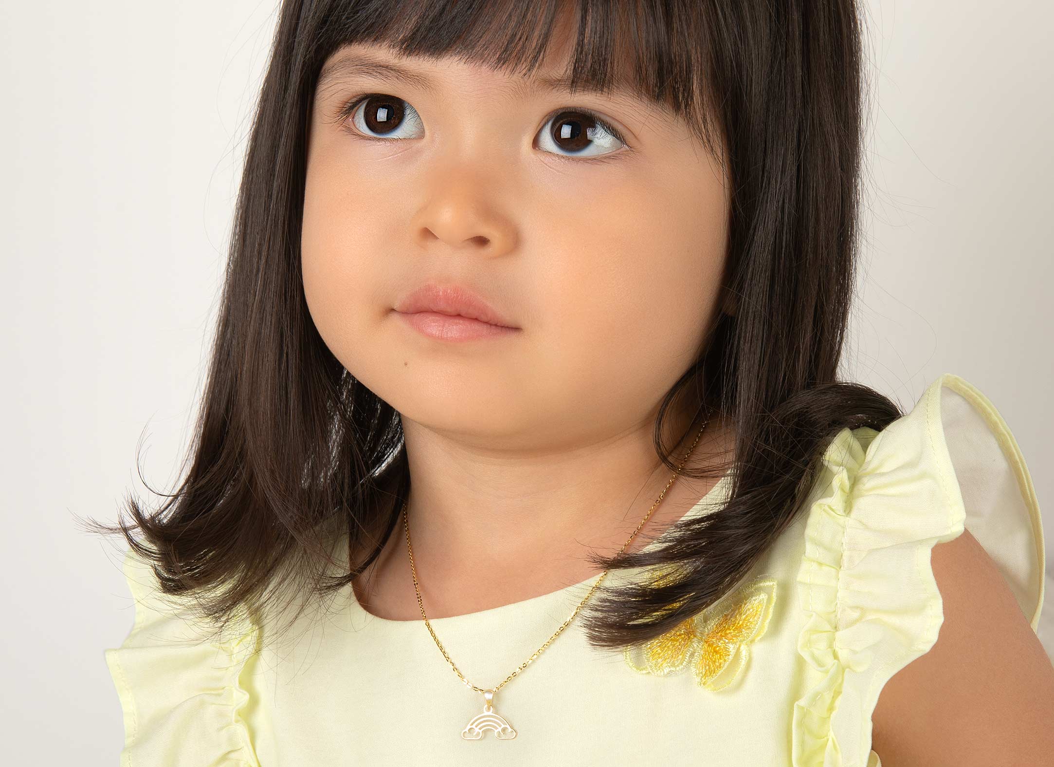Necklace Shown on 3 Year Old Girl
