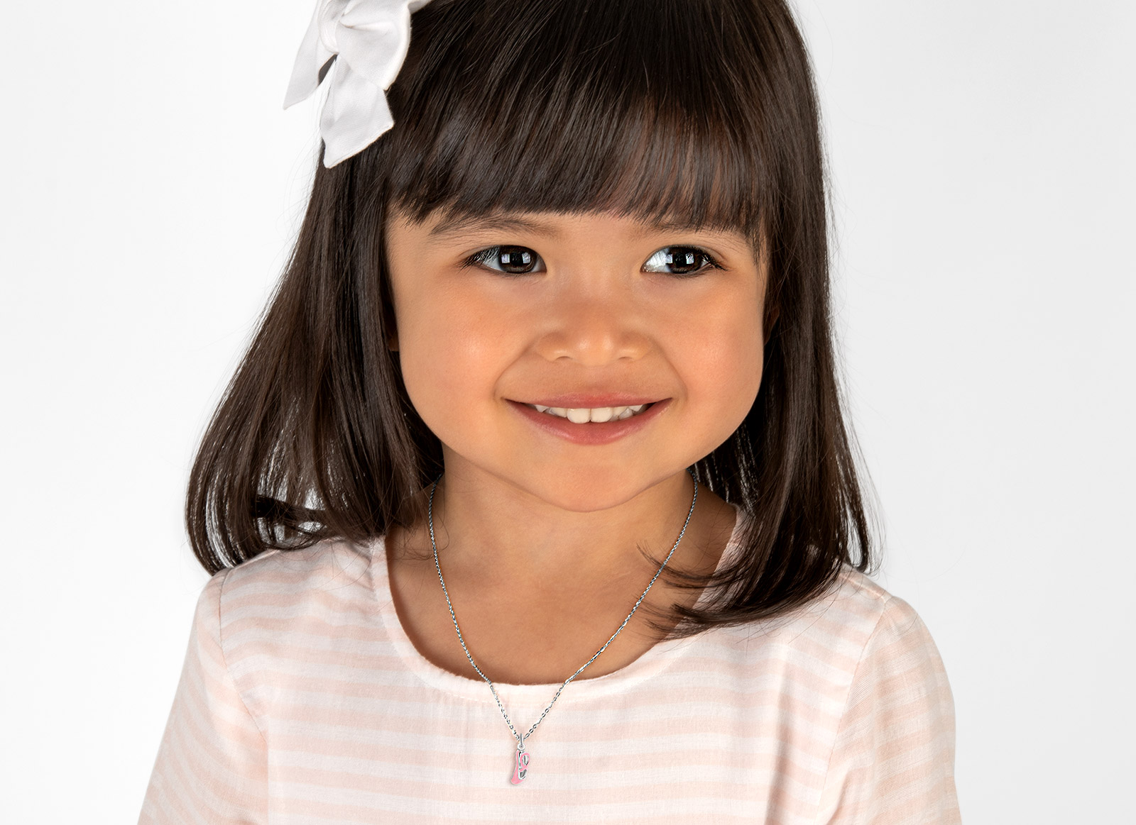Necklace Shown on 3 Year Old Girl