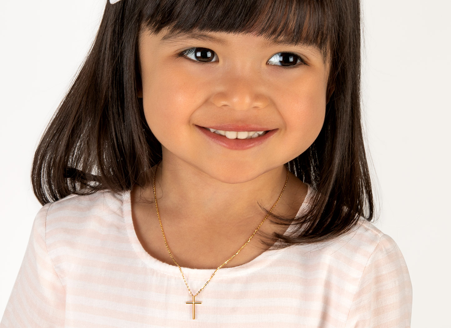 Necklace Shown on 3 Year Old Girl