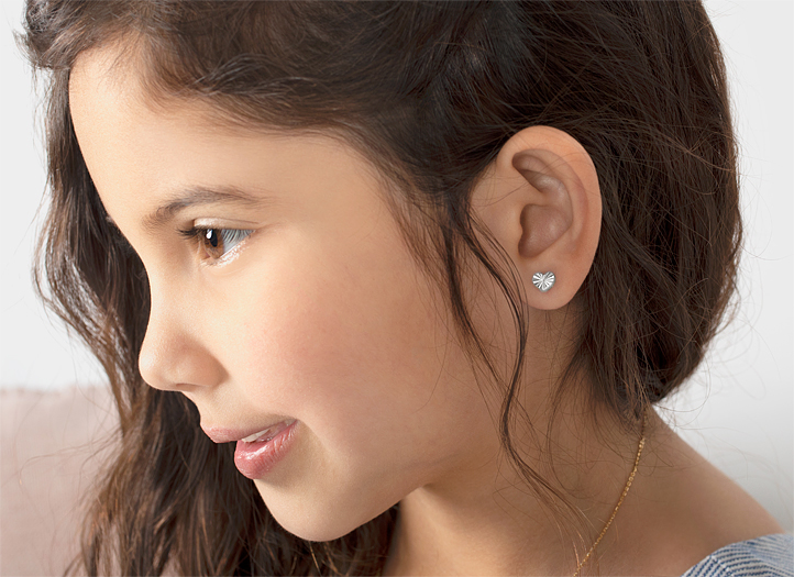 Earring Shown on 5 Year Old Girl