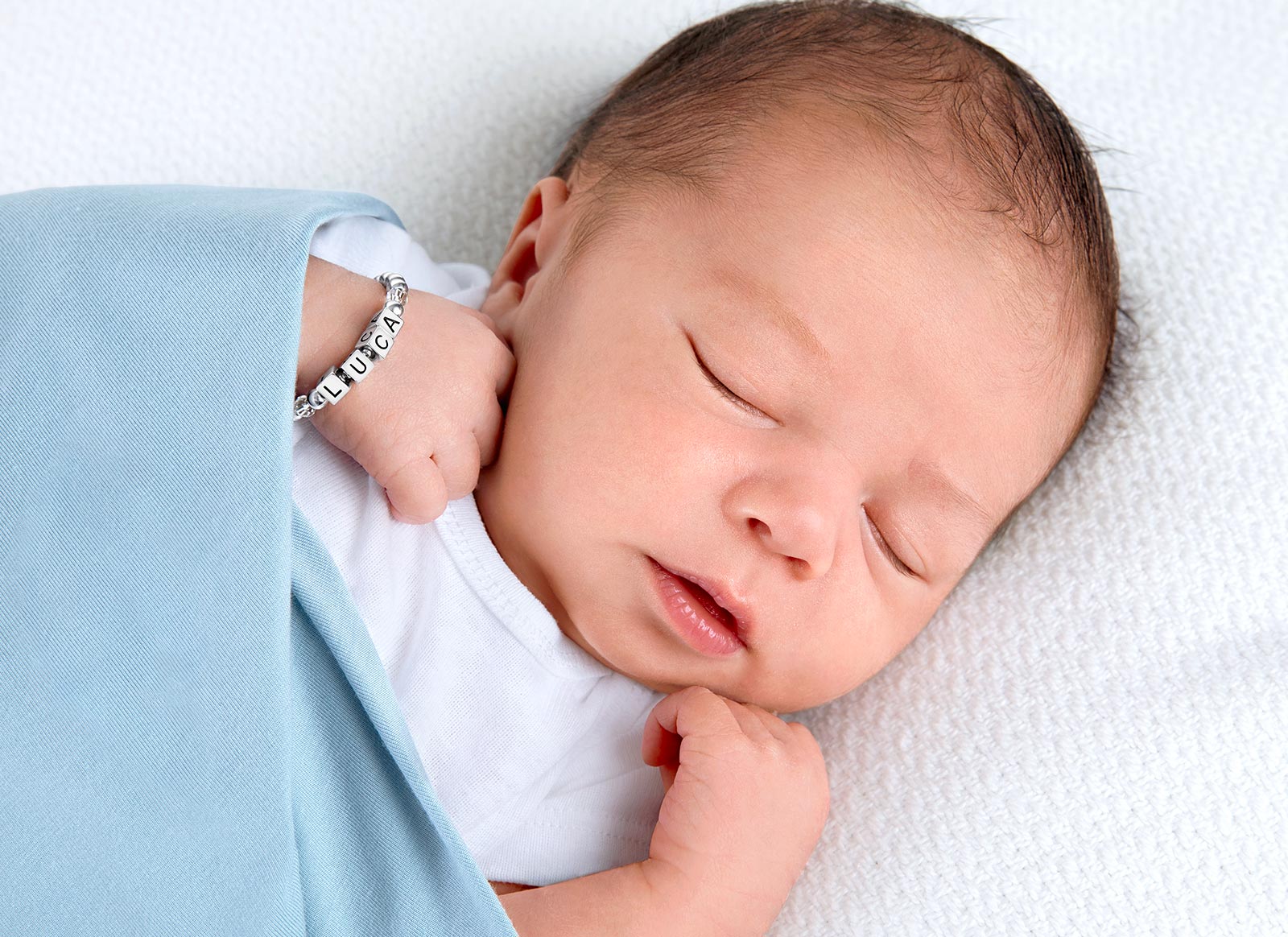 Example Bracelet Show on Newborn Boy