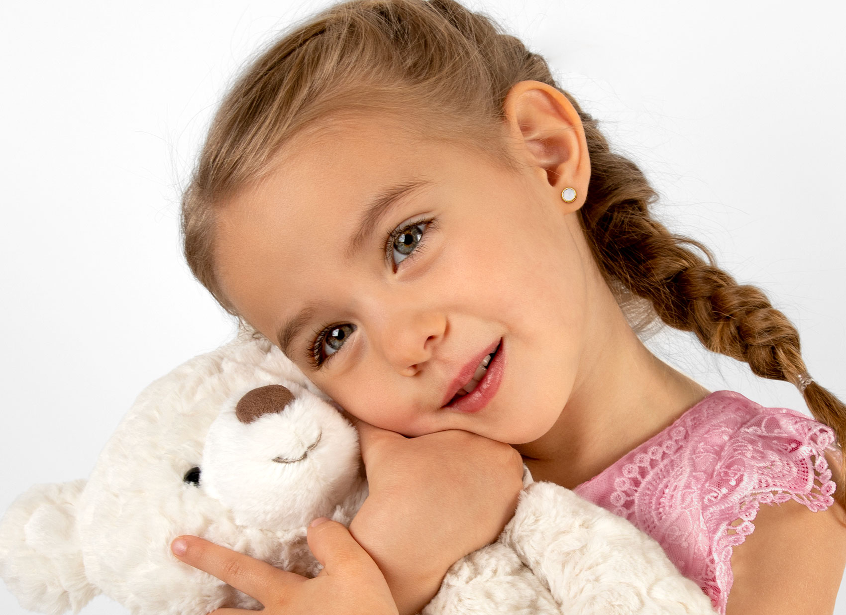 Earring Shown on 4 Year Old Girl