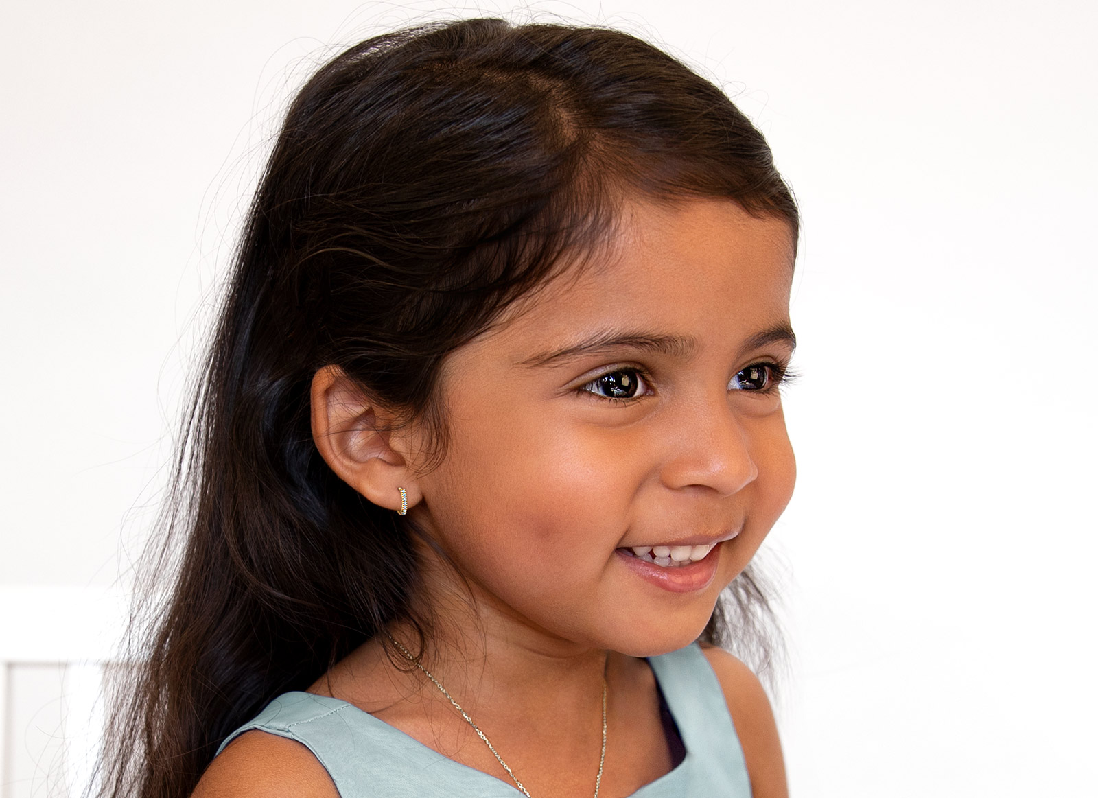 Earring Shown on 3 Year Old Girl