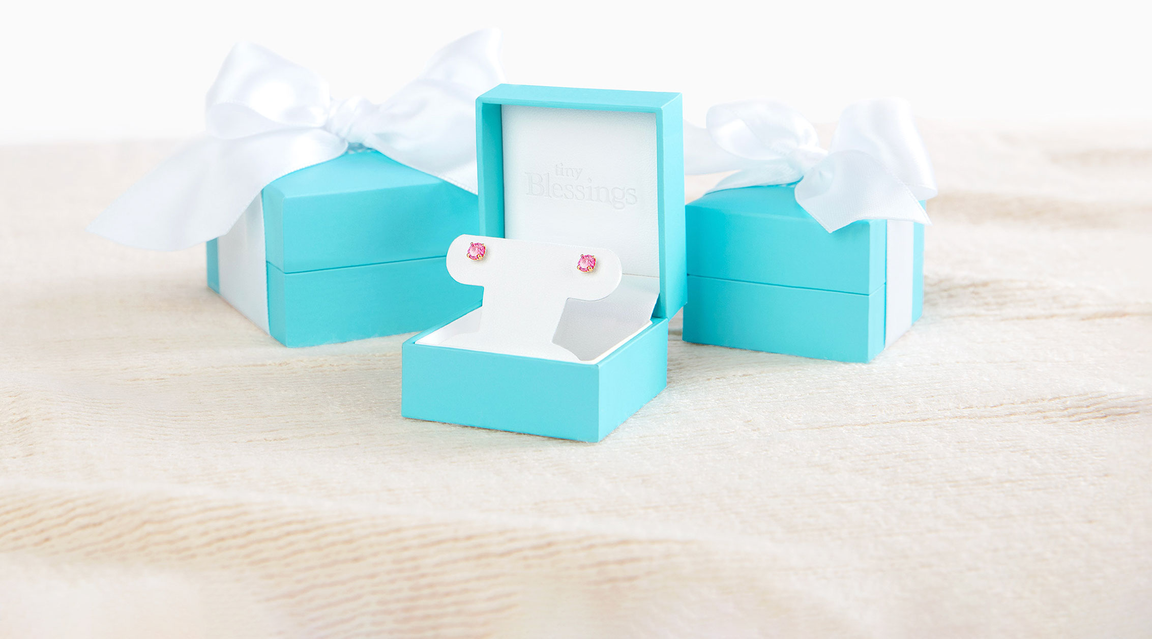 Kids Jewelry Gift Wrapped in Iconic Blue Boxes